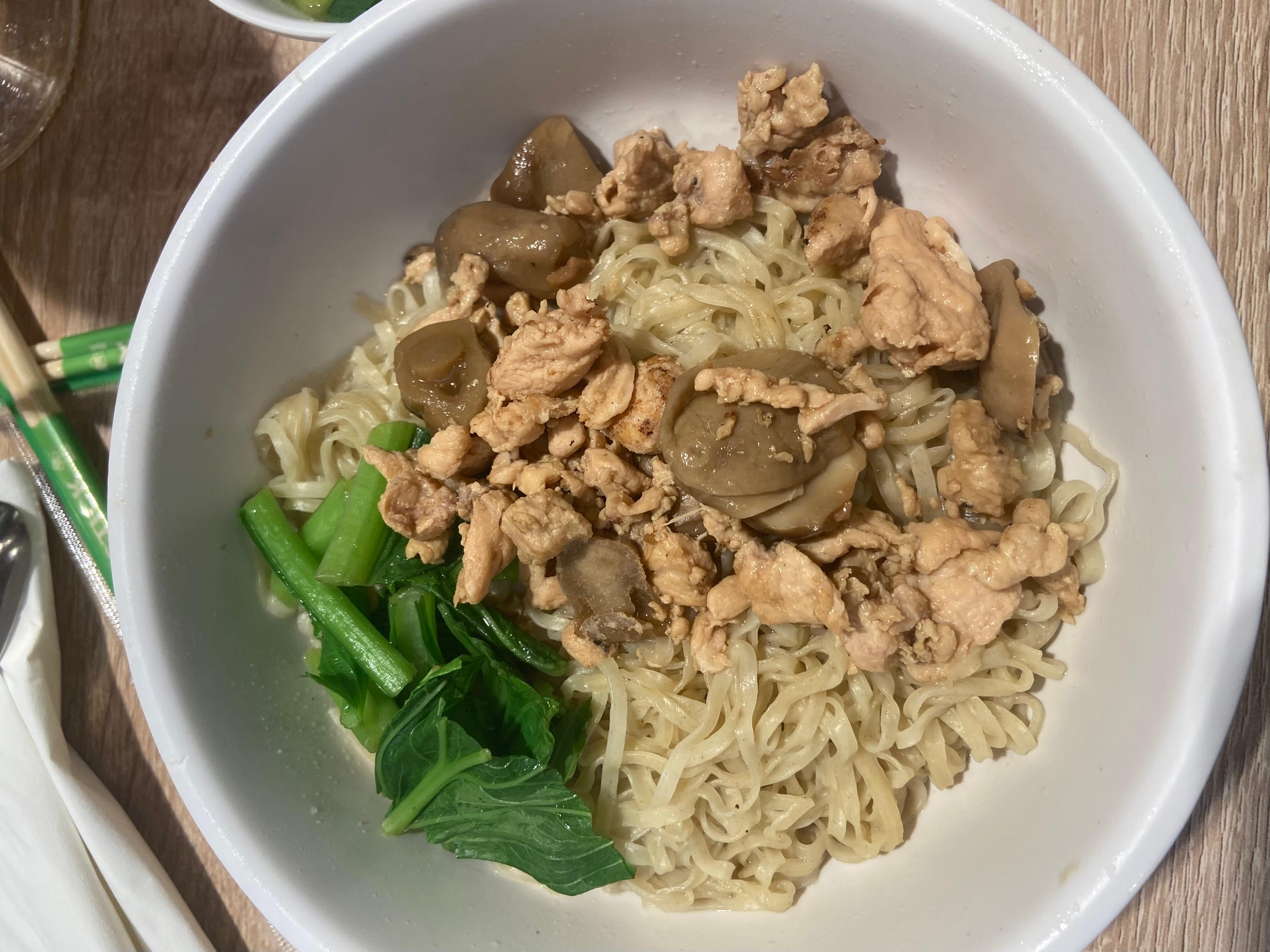 Mie Ayam Solaria diminati Pelanggan Karena Cita Rasa yang Konsisten