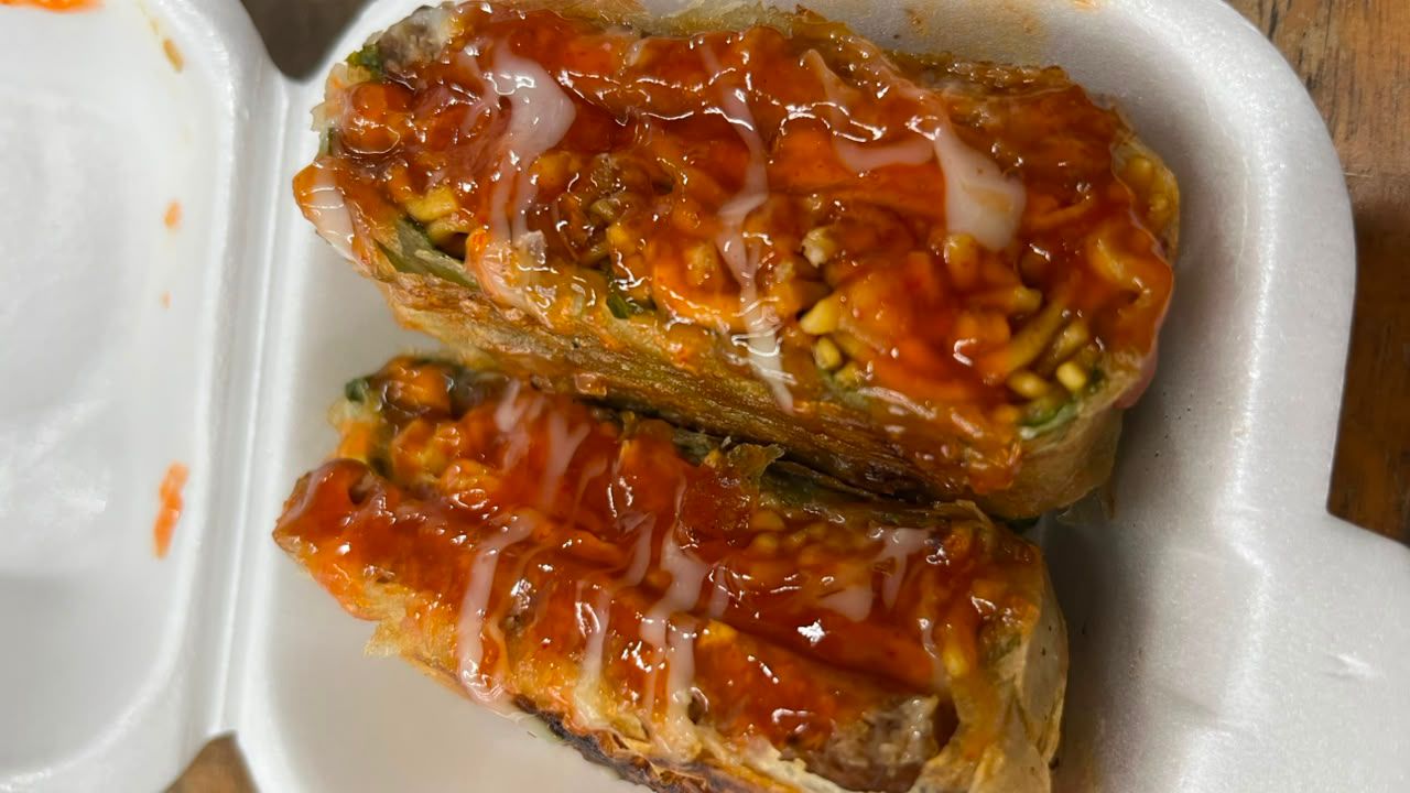 Lumpia Beef Krukuh, Camilan Viral yang Wajib Dicoba