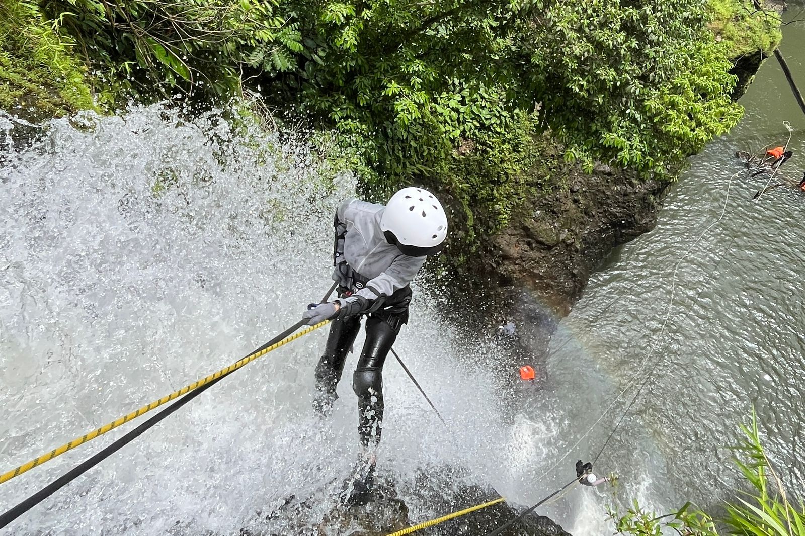 Air Terjun Blang Kolam Tawarkan Sensasi Canyoneering