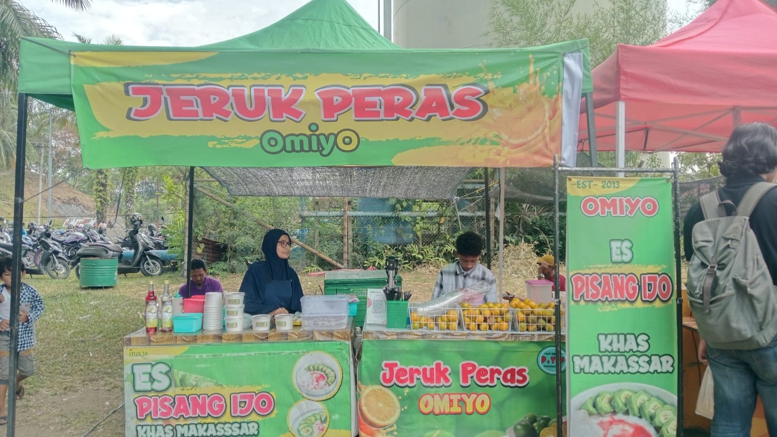 Es Pisang Ijo Omiyo Jadi Pilihan Kuliner Segar di Lhokseumawe