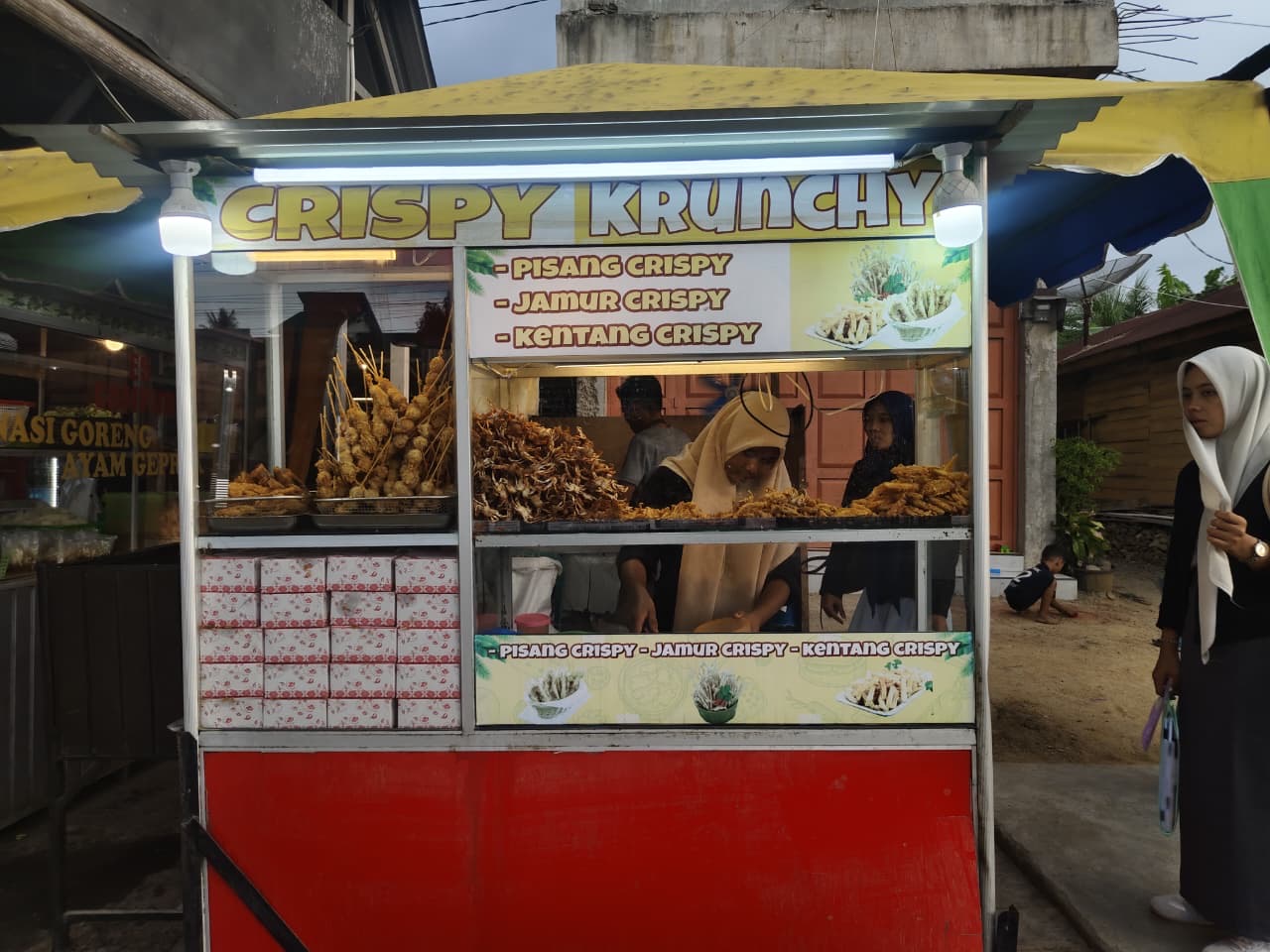 Warung Crispy Crunchy Hadirkan Jamur Crispy Terjangkau, Jadi Favorit Masyarakat Lhokseumawe